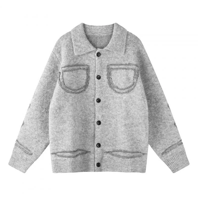 Unisex Oversize Strickjacke im Hemdjacken-Look mit Kragen, aufgesetzten Brusttaschen und Fransenbesatz Drune